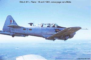 196- ARMEE DE L'AIR EN ALGERIE 1945-1962-44 (58)